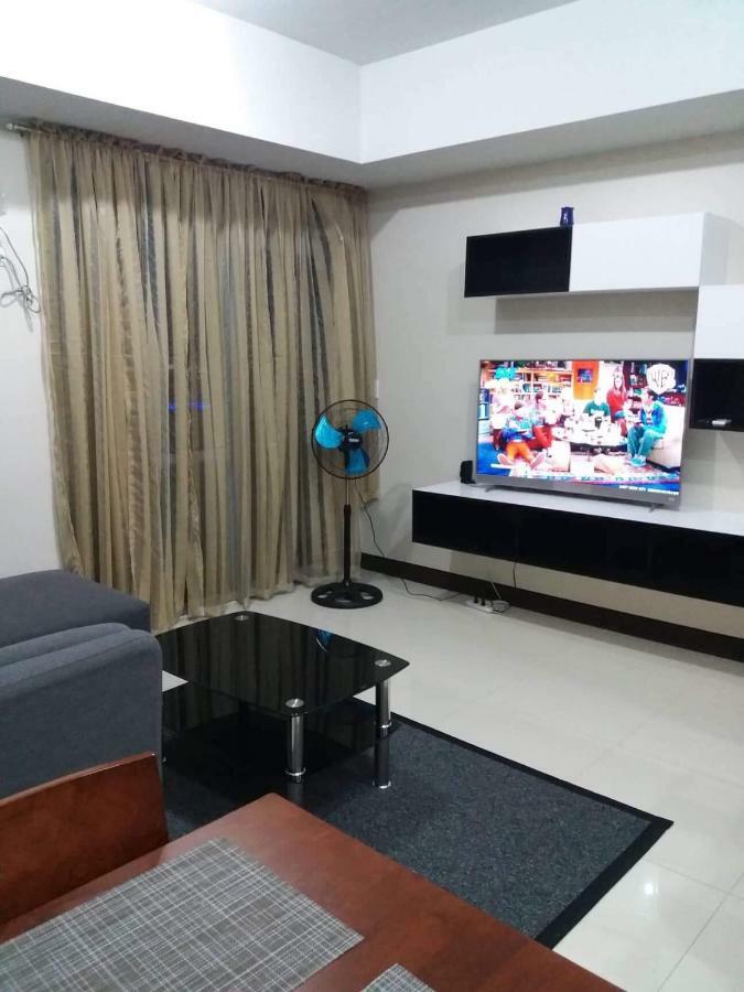 Cubao Manhattanheights Unit 23D Tower C, 1 Br Hotel Manila Exterior photo